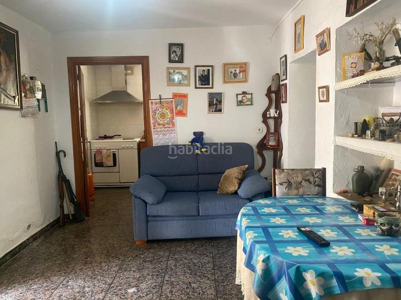 Foto a3c19272-eb2c-401f-8257-942d37f4a425. Casa amplia casa con terraza y garaje ! en Canillas de Aceituno