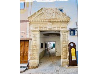 Casa a Alhama de Granada. Excelente conjunto de dos viviendas y garajes