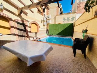 Casa a Huétor Tájar. Rebajada! espectacular casa con piscina en huétortájar