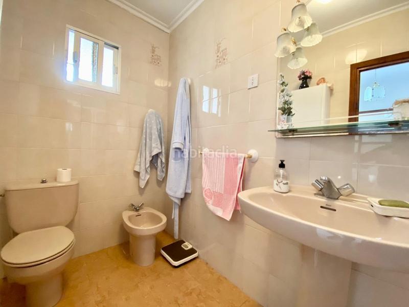 Foto 8a727f03-02f8-42e8-abfc-827c0996505d. Haus mit parking in Alhama de Granada