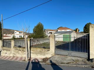 Terrain résidentiel  N/a. Solar urbano con nave