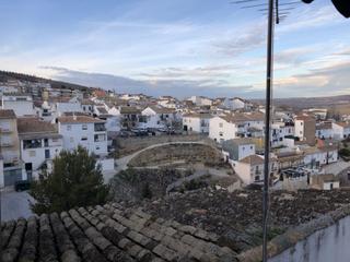 Casa a Alhama de Granada. Acogedora casa reformada con terraza