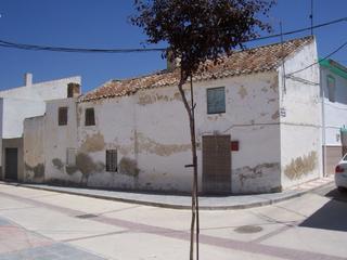Casa a Cacín. Casa antigua