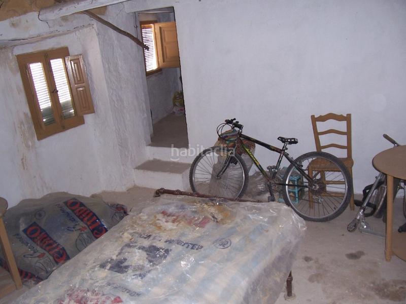 Foto d3568f96-ab6b-41ec-97d0-e10c60ac084c. Casa amb aparcament a Cacín