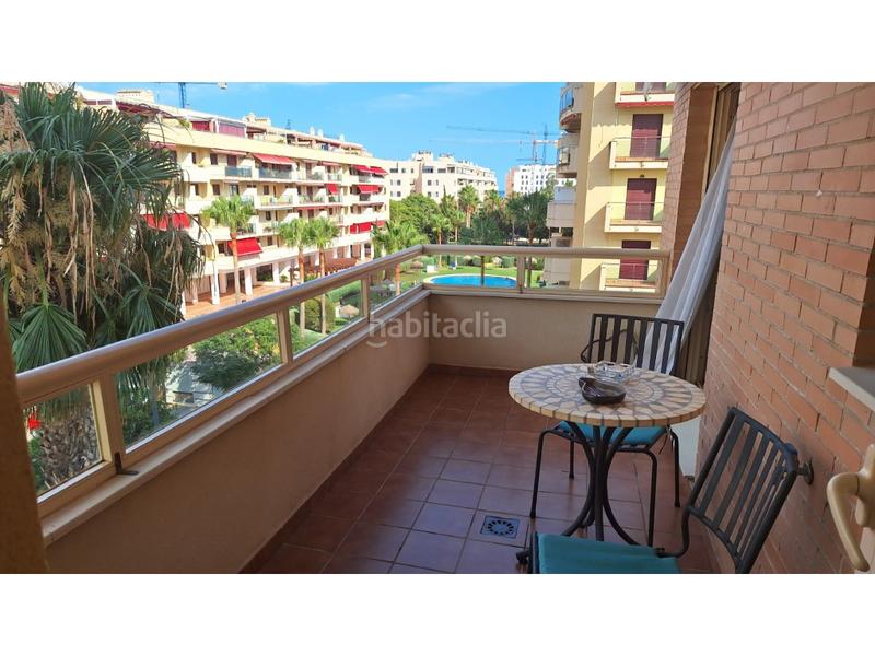 Foto ea680890-c051-4cad-9aaf-26764c8437a8. Piso moderno piso en zona exclusiva , a solo 3 minutos de la playa! en Torre del Mar