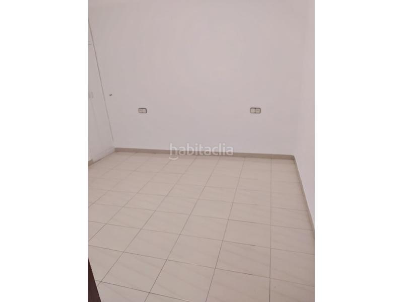 Foto d185f70a-9387-4248-a883-864933dc4355. Piso oportunidad en pleno centro de vélezmálaga! en Vélez - Málaga