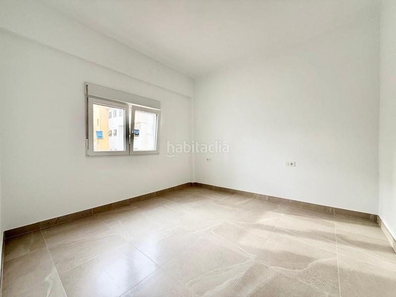 Foto ad7c49f3-4b01-4d51-9def-ee2b1a6dfdc1. Pis a Hispanidad - Vivar Téllez Vélez - Málaga