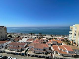 Pis  N/a. Espectacular piso con vistas al mar en torroxcosta!