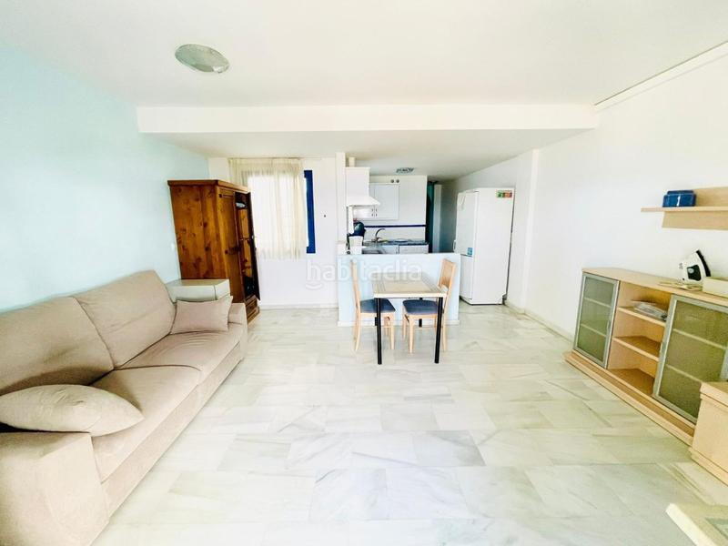 Foto 09ab7b0a-9136-497f-86c6-d9dc1e7a0d0b. Pis amb aparcament a El Morche Torrox