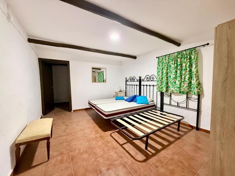 Foto 13278c2f-c282-4fc6-889a-3e30b42628d3. Masia amb aparcament a Cacín