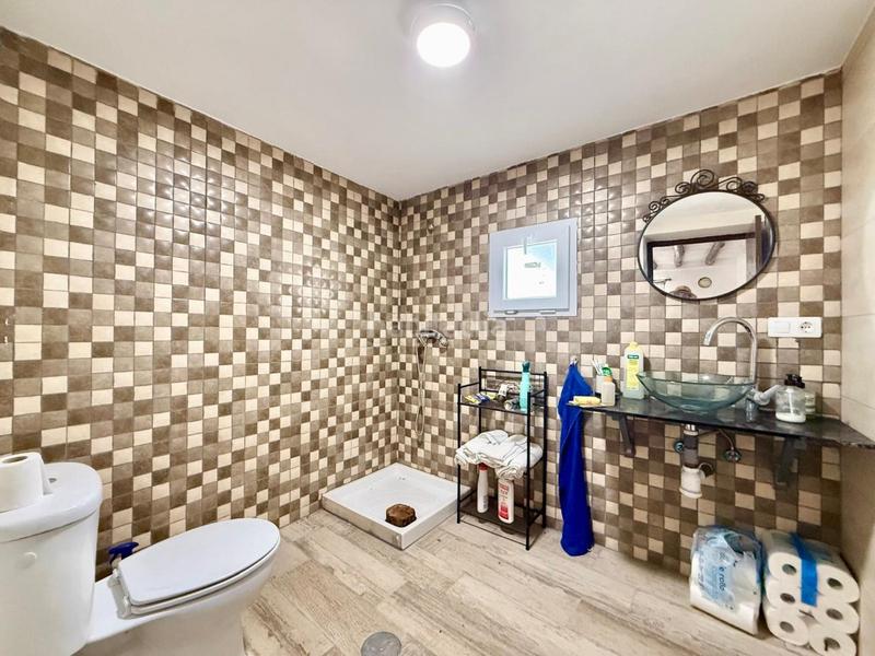 Foto 2a723cb6-c305-4573-b233-5f75ad2c136b. Masia amb aparcament a Cacín