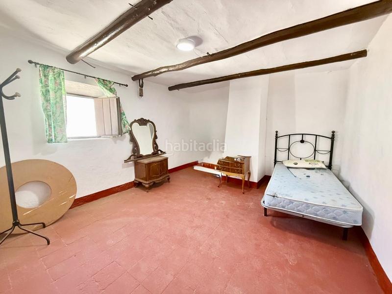 Foto b0639fc3-b310-442e-b312-8707a2753dfa. Masia amb aparcament a Cacín