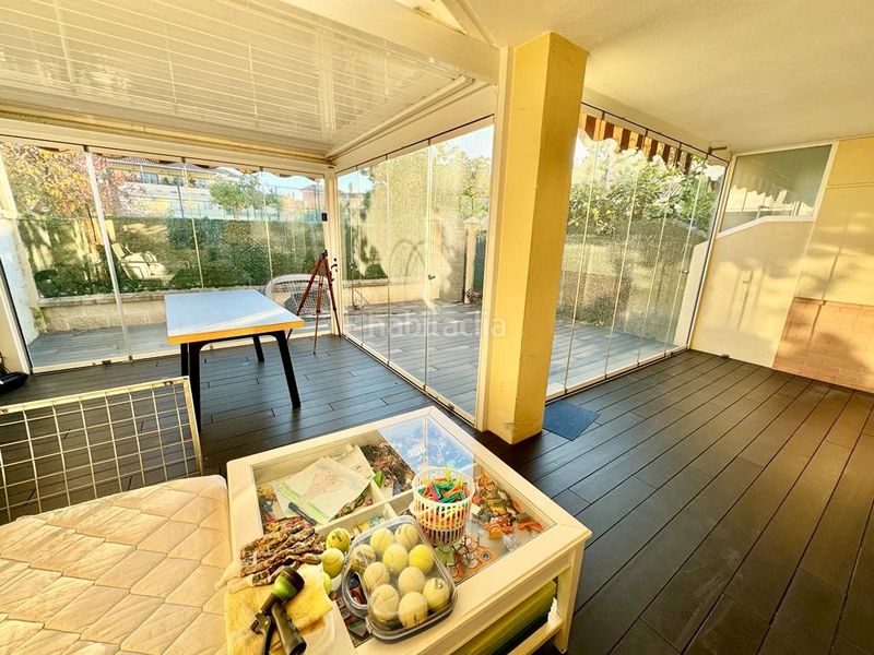 Foto c80b2fdf-64ad-4a56-8879-efbfe0dbd2a0. Alquiler piso magnífico bajo con gran terraza y piscina en baviera golf en Caleta de Velez