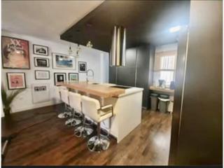 Pis  N/a. Piso reformado de diseño en el corazón de torre del mar!