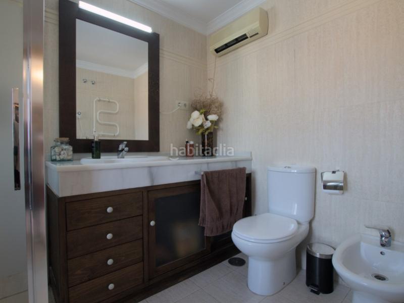 Foto 2ea43dec-edb9-47e5-aa16-3ec42a981d32. Reihenhaus mit parking pool in Capellanía - Retamar Alhaurín de la Torre