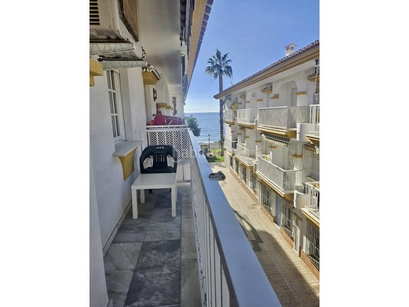Foto ae1a539b-6064-40c8-8642-508e9f71d1a4. Piso  en esquina con terraza y vistas al mar en El Peñoncillo! en Torrox