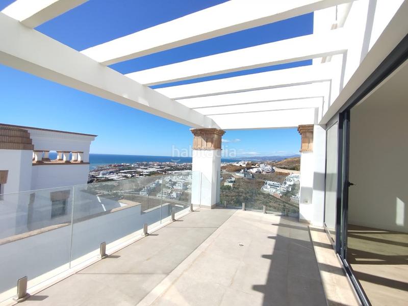 Foto ea6b732b-c64c-449a-9b4e-97cf1ae42ea1. Casa a schiera con parcheggio piscina in El Peñoncillo Torrox