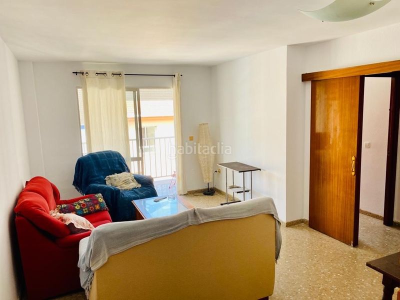 Foto 13fd1a48-215f-4b09-ab8e-39258fa0dd70. Pis a Hispanidad - Vivar Téllez Vélez - Málaga