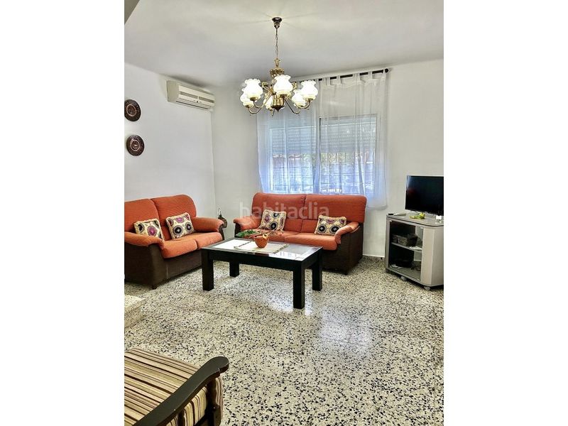 Foto 7b55025f-bd95-4810-932c-742af37d0e53. Casa a Norte - Barrio del Pilar - El Reñidero Vélez - Málaga