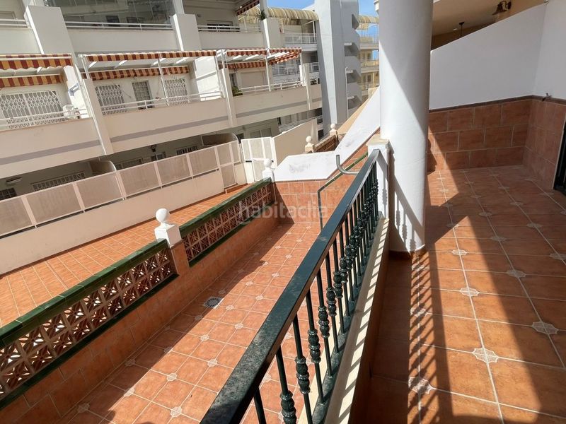 Foto 2e123374-4c6b-4ee4-b52c-3e67e681c0d5. Pis amb piscina a Urbanización Santa Rosa Torrox