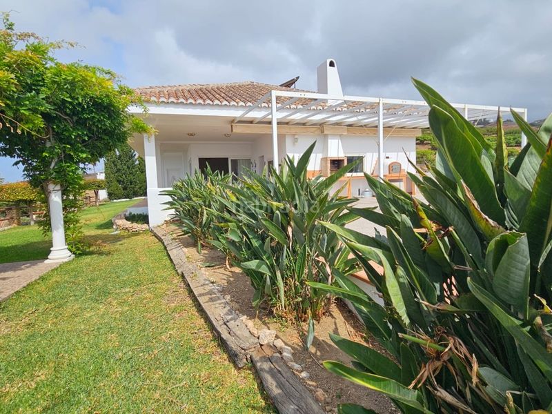 Foto 62d0ee68-5059-4bef-8963-48a9d974f660. Casa amb aparcament piscina a Urbanización Santa Rosa Torrox