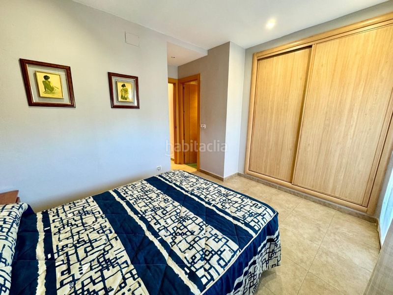 Foto 18b732f1-1b2c-4595-8083-09a5eeab7a54. Rent house in Paseo Marítimo de Levante Torre del Mar