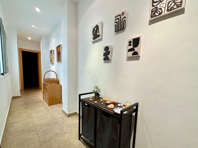 Foto 4892040b-423b-4932-a7f5-daec5a2fafd6. Rent house in Paseo Marítimo de Levante Torre del Mar