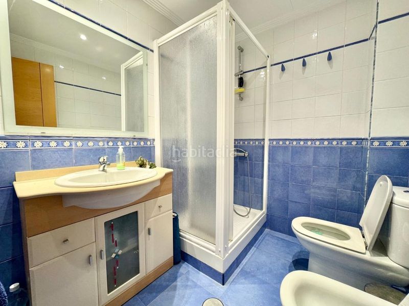 Foto 90fb6fcd-343f-4d82-92e3-86417cf803ca. Rent house in Paseo Marítimo de Levante Torre del Mar