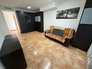 Etagenwohnung  Avenida andalucia (caleta velez). Amplio piso a un paso de la playa en caleta de vélez.
