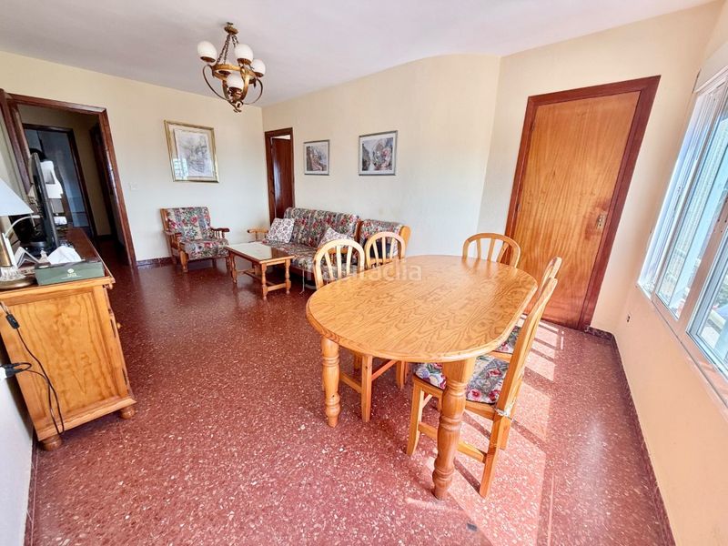 Foto c289ced2-ed03-49ea-956b-b93c007423cb. Pis a Centro Torre del Mar