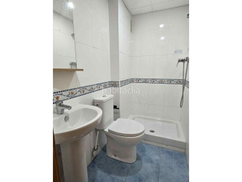 Foto a19a811d-4c1c-4688-9910-6422642167cc. Alquiler piso  con piscina . en Alcaucín