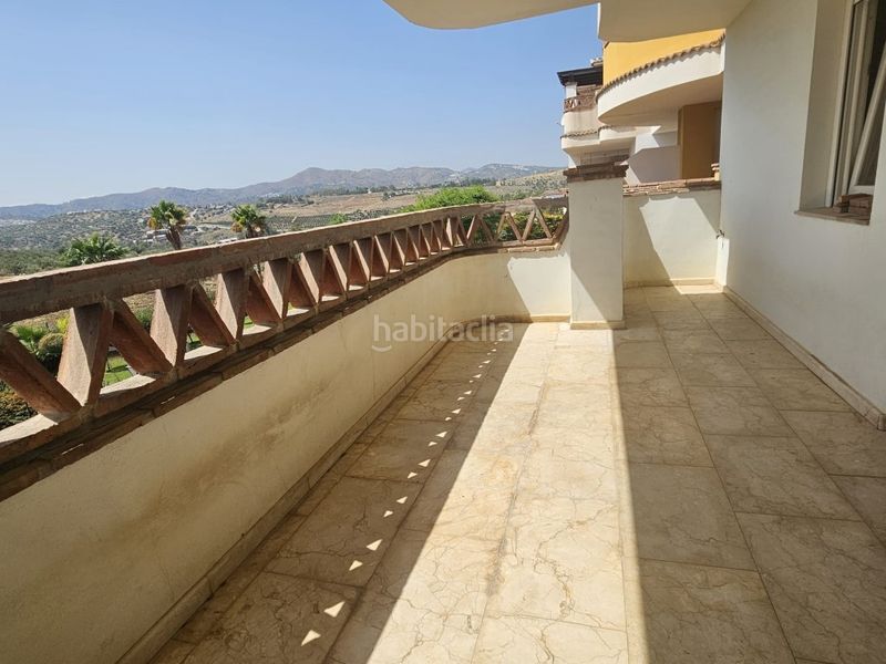 Foto b003964e-3cc5-49a4-b1b4-b08e3b85b15c. Alquiler piso  con piscina . en Alcaucín