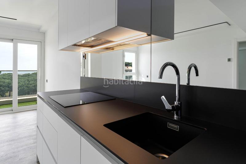 Foto 4bb1feac-445c-47ac-80db-0837ee6019fd. Penthouse with heating parking pool in Can Sans Sant Andreu de Llavaneres