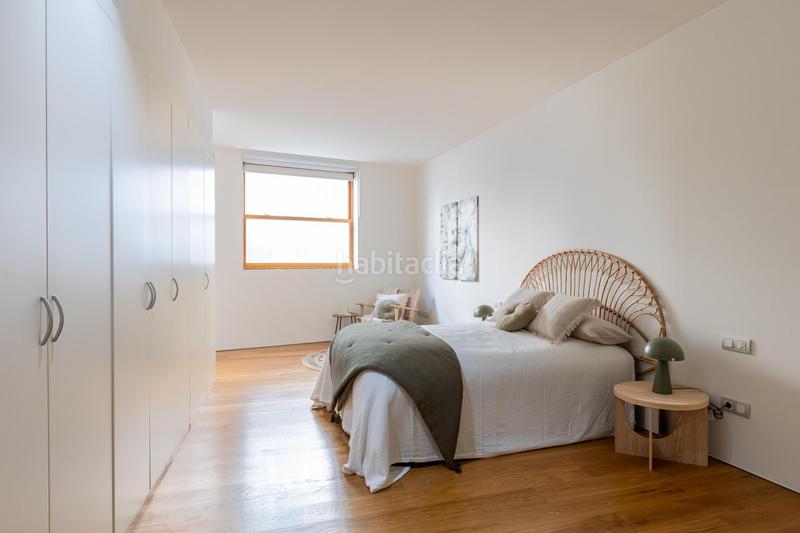 Foto 181f1580-d1d8-472b-a3f1-b1114eaad153. Dúplex inversión en rentabilidad en el centro dúplex tipo loft en finca icónica en Sabadell