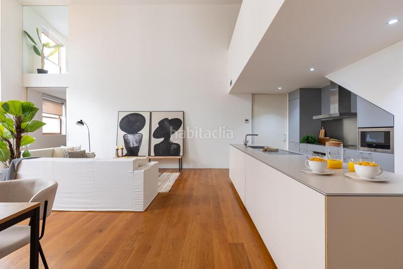 Foto 46516833-c151-4f55-85ba-b255463d44e8. Dúplex inversión en rentabilidad en el centro dúplex tipo loft en finca icónica en Sabadell