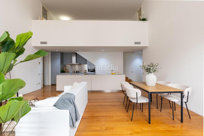 Foto 7ba2df96-d03a-46c8-84f4-c4e29e87caa8. Dúplex inversión en rentabilidad en el centro dúplex tipo loft en finca icónica en Sabadell