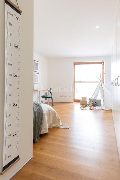 Foto bf3e68e8-3202-4499-93d1-37131351b18e. Dúplex inversión en rentabilidad en el centro dúplex tipo loft en finca icónica en Sabadell