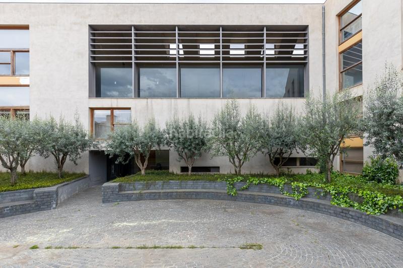 Foto ef3a4908-443a-474d-86aa-1e8d8d1c8526. Dúplex inversión en rentabilidad en el centro dúplex tipo loft en finca icónica en Sabadell