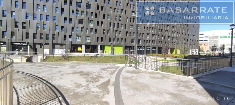 Foto b63479cf-0d1a-4008-93d4-b8943ff641e3. Local comercial a Bolueta Bilbao