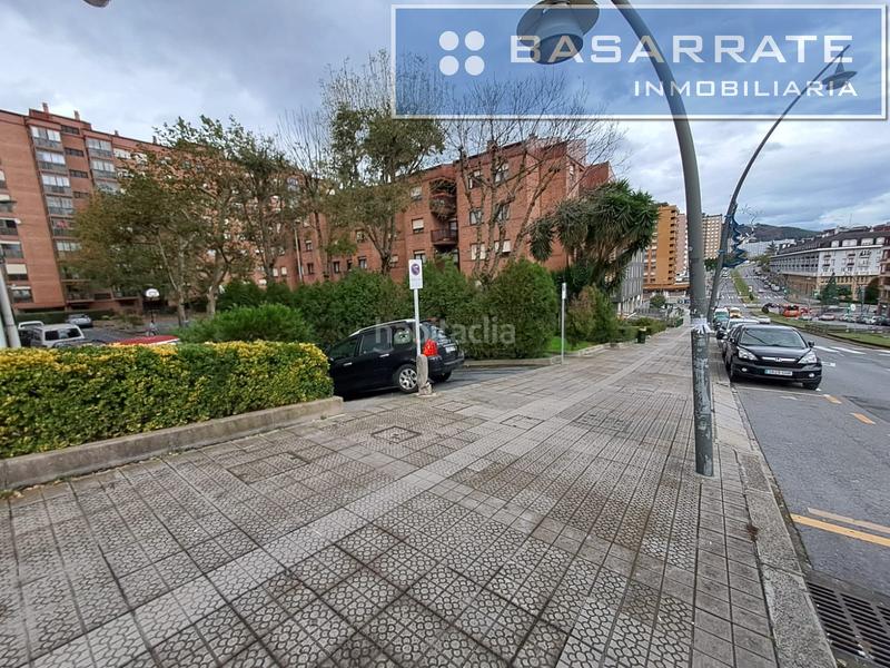 Foto 23c23e59-e57d-4a16-be0d-bd6943702936. Parking coche en garat txomin hiribidea 1 en Txurdinaga Bilbao