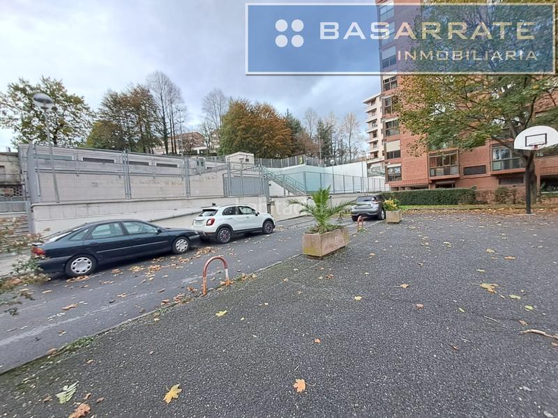 Foto 969c6fd0-0152-4216-ba33-df171383b3bd. Parking coche en garat txomin hiribidea 1 en Txurdinaga Bilbao