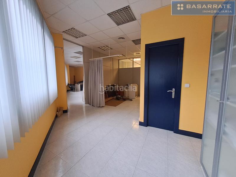 Foto c4a31b4f-cbf0-4ffb-bfd0-1c153257af2c. Local comercial a Bolueta Bilbao