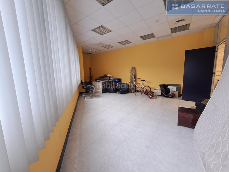Foto eb172de5-bcee-46d0-a65c-7d8a0ff3197c. Local commercial dans Bolueta Bilbao