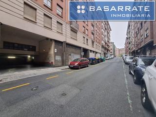Aparcament cotxe  Eguiluz antonio médico kalea