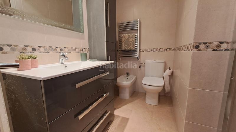 Foto 933cdd33-ac59-4f20-9888-2e1f78a28602. Piso en Santutxu-Basarrate Bilbao