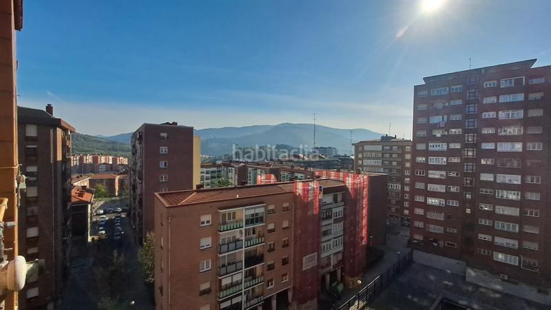 Foto 9f6f6664-ab5f-48f7-8600-d496f054e572. Piso en Santutxu-Basarrate Bilbao