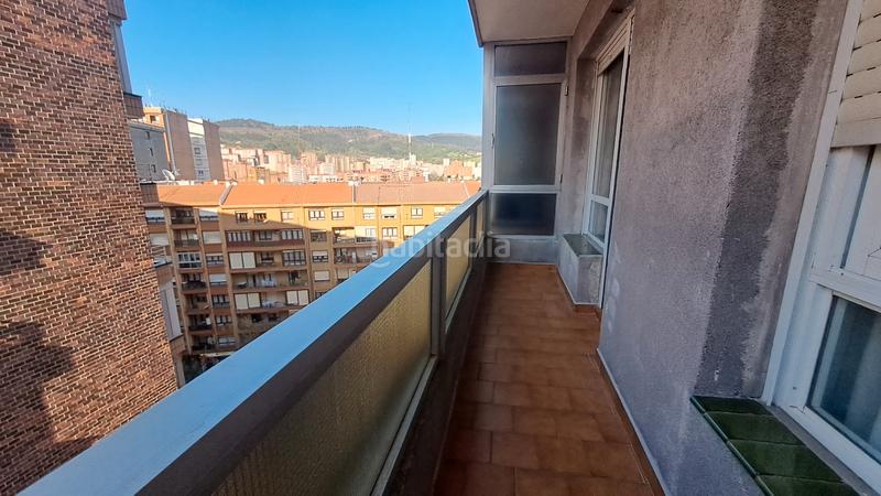 Foto c5911738-c3ac-4ad7-a913-6b061f1a30bc. Piso en Santutxu-Basarrate Bilbao