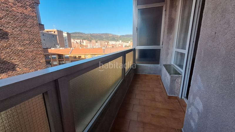 Foto c5f66823-2683-4fac-ab2f-d48623670906. Piso en Santutxu-Basarrate Bilbao