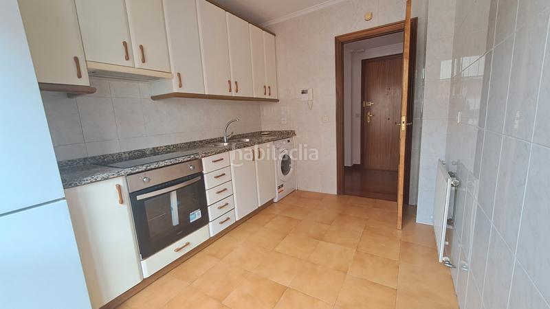 Foto 043def3f-c41e-4aca-b4a4-cdf93ad10bef. Location appartement avec chauffage parking dans Santutxu-Basarrate Bilbao