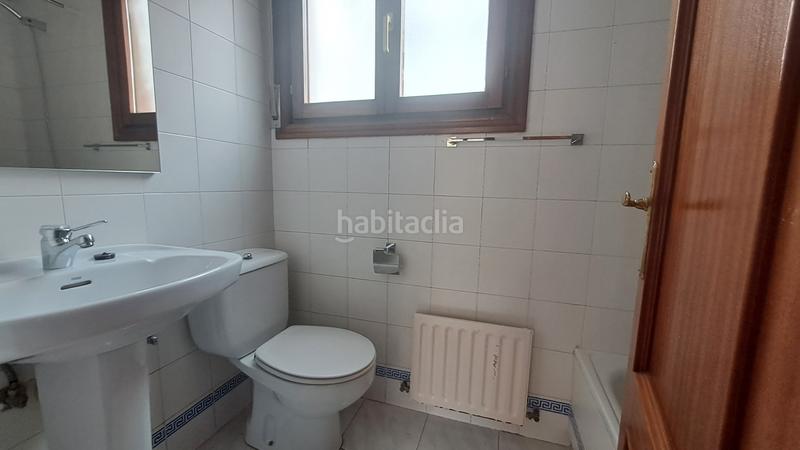 Foto 78954e1c-60d9-4a22-9215-00ae2f892e5d. Rent flat with heating parking in Santutxu-Basarrate Bilbao